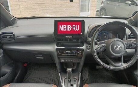Toyota Yaris Cross, 2024 год, 1 800 014 рублей, 6 фотография
