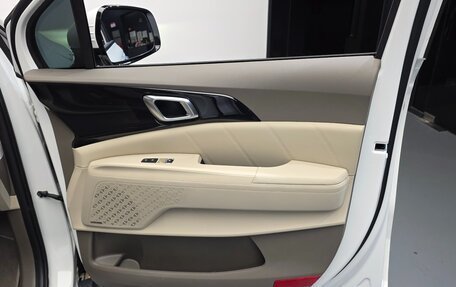KIA Carnival, 2025 год, 4 577 000 рублей, 26 фотография