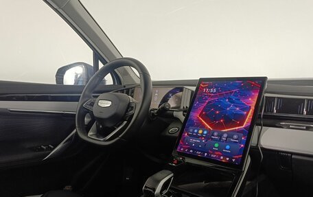 Geely Atlas, 2025 год, 3 050 000 рублей, 12 фотография