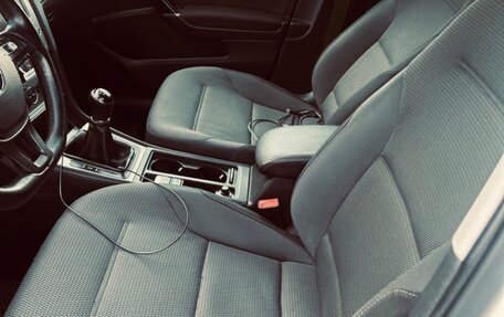 Volkswagen Golf VII рестайлинг, 2014 год, 1 399 000 рублей, 7 фотография
