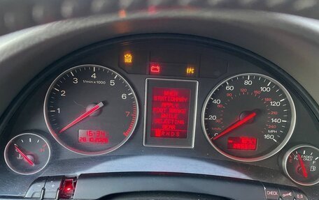 Audi A4, 2002 год, 400 000 рублей, 6 фотография