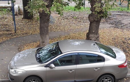 Renault Fluence I, 2010 год, 650 000 рублей, 2 фотография