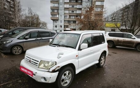 Mitsubishi Pajero iO, 2000 год, 350 000 рублей, 2 фотография