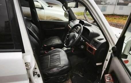 Mitsubishi Pajero iO, 2000 год, 350 000 рублей, 12 фотография