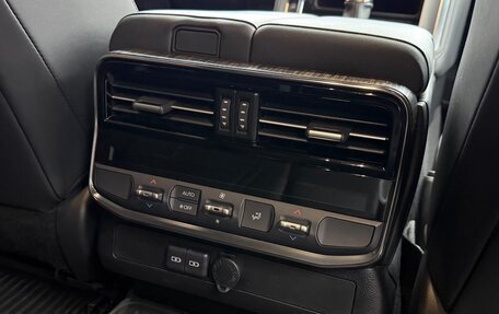 Toyota Land Cruiser, 2021 год, 9 650 000 рублей, 35 фотография