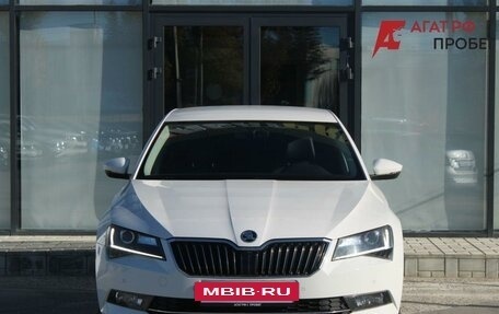 Skoda Superb III рестайлинг, 2019 год, 1 990 000 рублей, 2 фотография