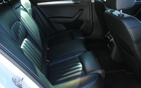 Skoda Superb III рестайлинг, 2019 год, 1 990 000 рублей, 23 фотография