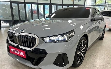 BMW 5 серия, 2025 год, 8 300 000 рублей, 1 фотография