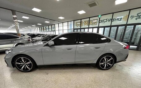 BMW 5 серия, 2025 год, 8 300 000 рублей, 8 фотография