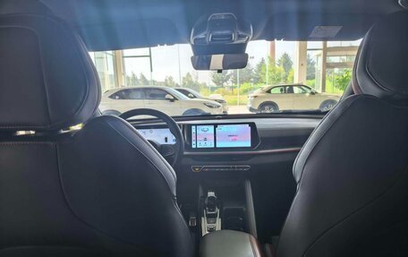 Geely Coolray I, 2022 год, 1 010 000 рублей, 15 фотография