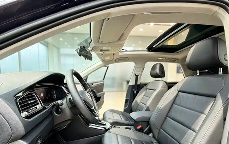 Volkswagen T-Roc I, 2022 год, 1 500 000 рублей, 7 фотография