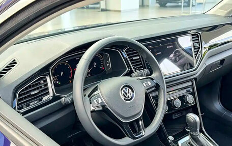 Volkswagen T-Roc I, 2022 год, 1 500 000 рублей, 8 фотография
