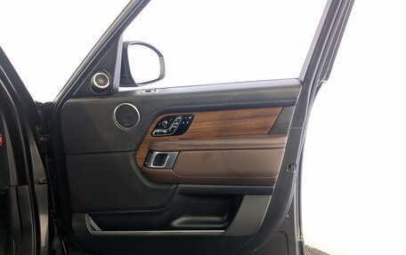 Land Rover Range Rover IV рестайлинг, 2018 год, 6 660 000 рублей, 25 фотография