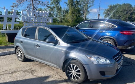 KIA cee'd I рестайлинг, 2007 год, 650 000 рублей, 13 фотография
