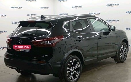 Nissan Qashqai, 2021 год, 2 000 000 рублей, 3 фотография