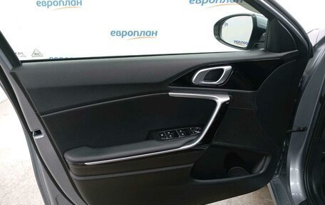 KIA cee'd III, 2022 год, 2 155 000 рублей, 9 фотография