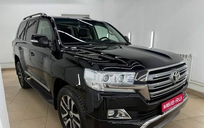 Toyota Land Cruiser 200, 2015 год, 5 377 000 рублей, 1 фотография
