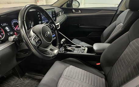 KIA K5, 2020 год, 2 200 000 рублей, 16 фотография