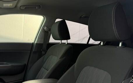 KIA Sportage IV рестайлинг, 2019 год, 2 095 000 рублей, 25 фотография