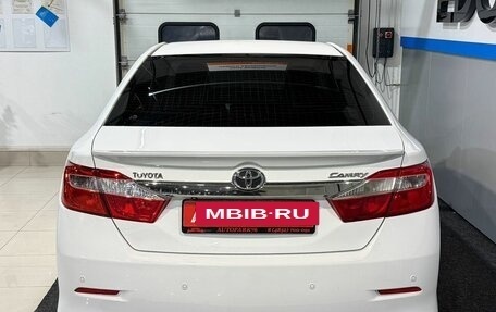 Toyota Camry, 2014 год, 1 699 000 рублей, 7 фотография