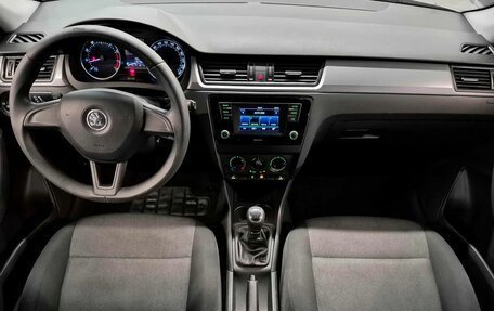 Skoda Rapid I, 2016 год, 999 000 рублей, 13 фотография