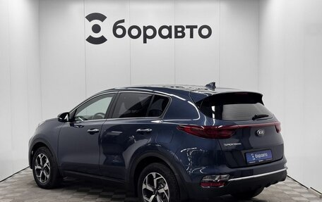 KIA Sportage IV рестайлинг, 2020 год, 2 350 000 рублей, 4 фотография