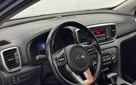 KIA Sportage IV рестайлинг, 2020 год, 2 350 000 рублей, 15 фотография