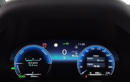 Toyota Alphard, 2024 год, 10 590 000 рублей, 13 фотография