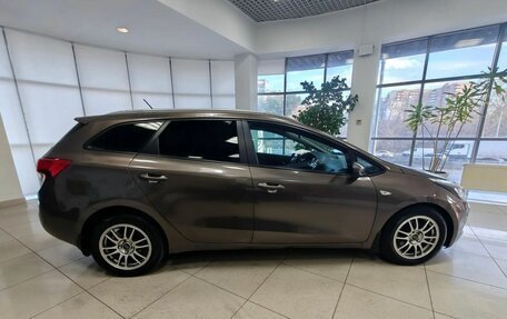 KIA cee'd III, 2013 год, 1 049 000 рублей, 4 фотография