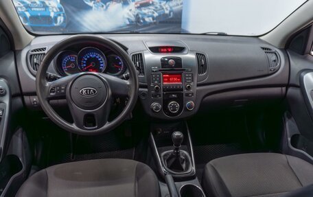 KIA Cerato III, 2012 год, 849 000 рублей, 6 фотография