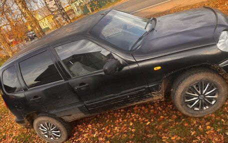 Chevrolet Niva I рестайлинг, 2004 год, 220 000 рублей, 2 фотография