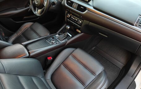 Mazda 6, 2015 год, 1 730 000 рублей, 12 фотография
