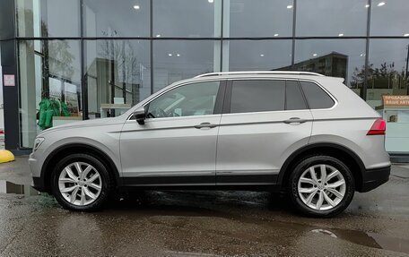 Volkswagen Tiguan II, 2018 год, 2 599 000 рублей, 8 фотография