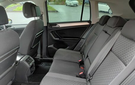 Volkswagen Tiguan II, 2018 год, 2 599 000 рублей, 12 фотография