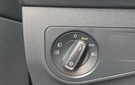 Volkswagen Tiguan II, 2018 год, 2 599 000 рублей, 20 фотография