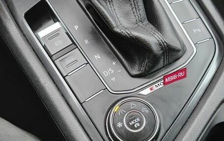 Volkswagen Tiguan II, 2018 год, 2 599 000 рублей, 21 фотография
