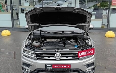 Volkswagen Tiguan II, 2018 год, 2 599 000 рублей, 9 фотография