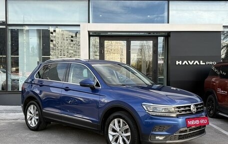 Volkswagen Tiguan II, 2018 год, 2 699 000 рублей, 3 фотография