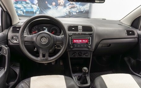 Volkswagen Polo VI (EU Market), 2015 год, 849 000 рублей, 6 фотография