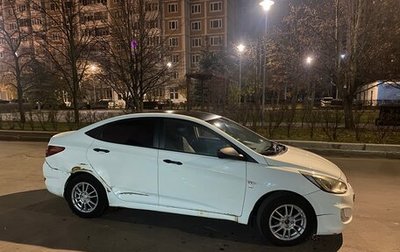 Hyundai Solaris II рестайлинг, 2013 год, 620 000 рублей, 1 фотография