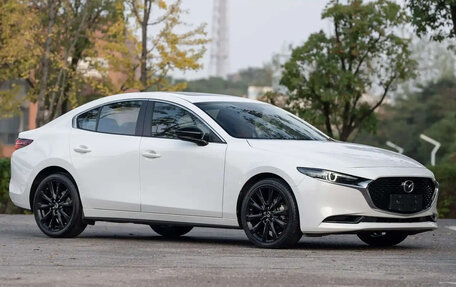 Mazda 3, 2022 год, 1 875 000 рублей, 1 фотография