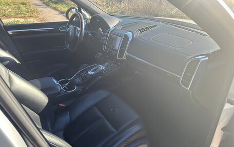 Porsche Cayenne III, 2011 год, 5 500 000 рублей, 8 фотография