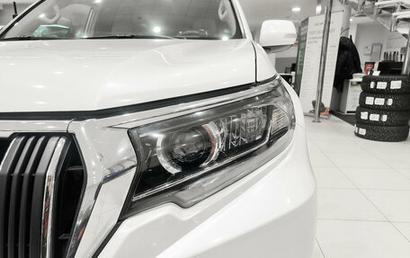 Toyota Land Cruiser Prado 150 рестайлинг, 2021 год, 4 800 000 рублей, 17 фотография