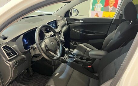 Hyundai Tucson III, 2019 год, 2 499 000 рублей, 10 фотография