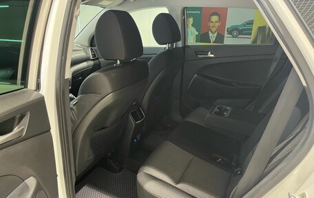 Hyundai Tucson III, 2019 год, 2 499 000 рублей, 18 фотография