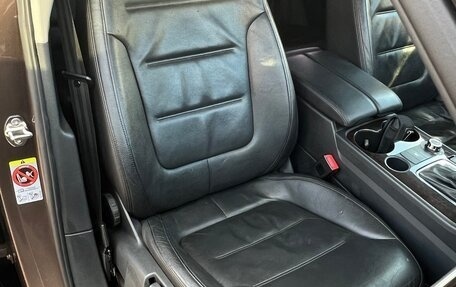 Volkswagen Touareg III, 2012 год, 1 390 000 рублей, 10 фотография