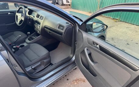 Volkswagen Jetta VII, 2012 год, 950 000 рублей, 4 фотография