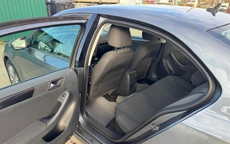 Volkswagen Jetta VII, 2012 год, 950 000 рублей, 7 фотография