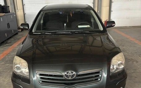 Toyota Avensis III рестайлинг, 2008 год, 1 000 050 рублей, 2 фотография