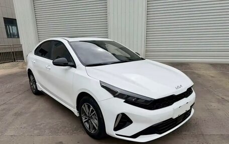KIA K3, 2023 год, 1 800 000 рублей, 2 фотография